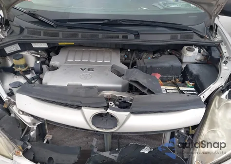 2010 Toyota Sienna Le from USA, damaged, VIN 5TDKK4CC3AS320721